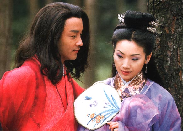 电影《九星报喜》张国荣角色剧照图片