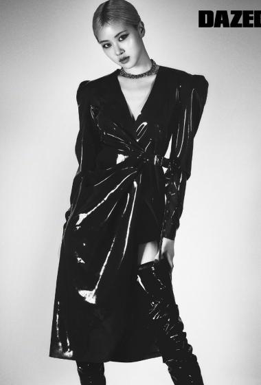 朴彩英锁骨杀酷飒写真图片