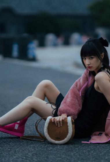 王悦伊粉嫩甜美写真图片29