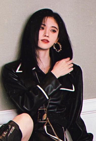 鞠婧祎黑色皮衣酷美写真花絮图片79