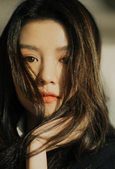 春夏文艺灵动少女感写真图片118