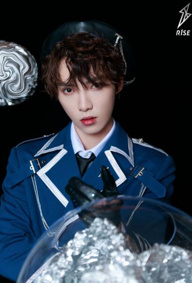 r1se腾讯视频星光大赏帅气图片写真616