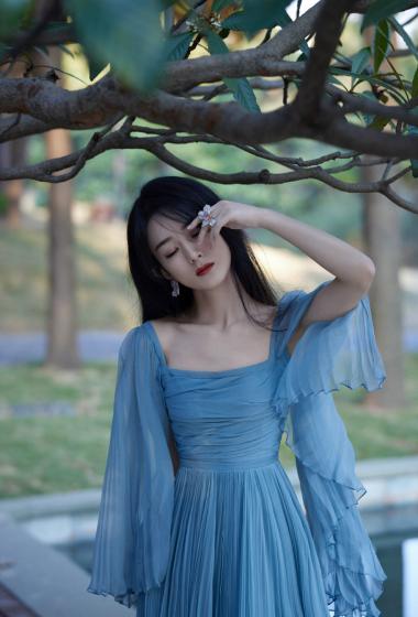 赵丽颖蓝色纱裙妩媚性感写真79