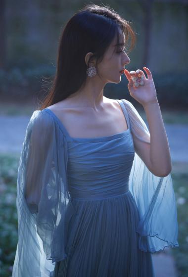 赵丽颖蓝色纱裙妩媚性感写真79