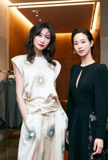 李斯羽卷发性感靓丽写真图片1012