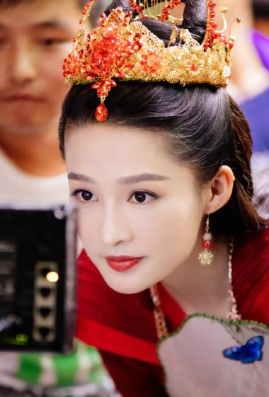 李沁狼殿下红妆嫁衣剧照图片69