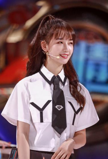 秦牛正威清秀灵动少女写真图片28