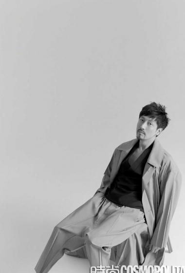 张鲁一慵懒俏皮黑白内页写真图片46