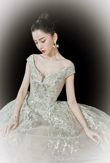 杨颖angelababy性感吊带裙诱惑写真99