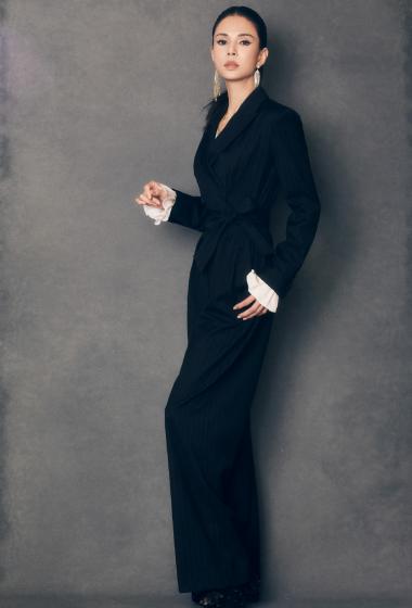 李若彤干练西装写真图片911