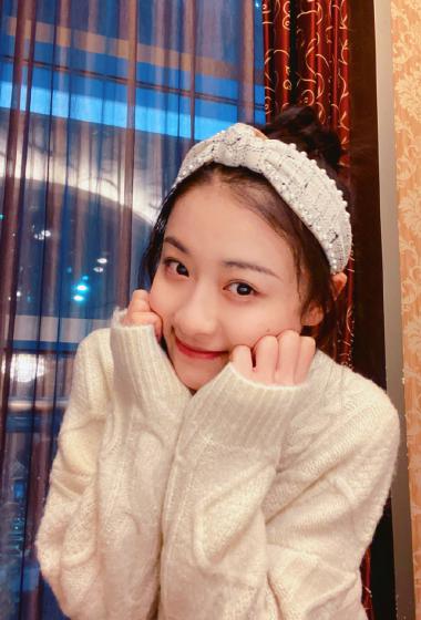 杨祺如清秀俏皮自拍图片66