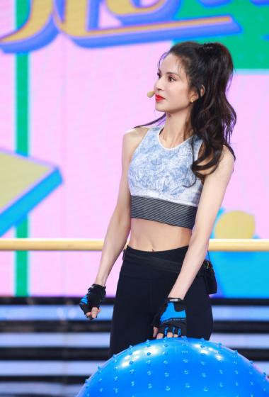 李若彤马甲线美飒性感美照图片46