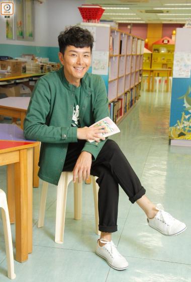 > 萧正楠青衫写真图片(7/9)