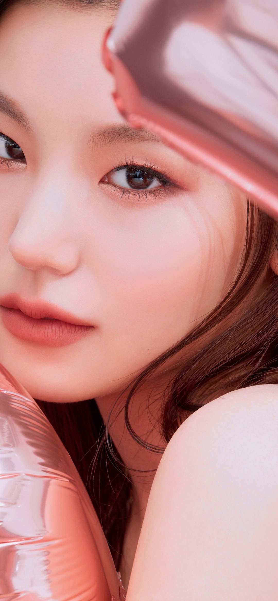 抱着生日气球的韩国美女侧颜的高清,高清图片,手机壁纸