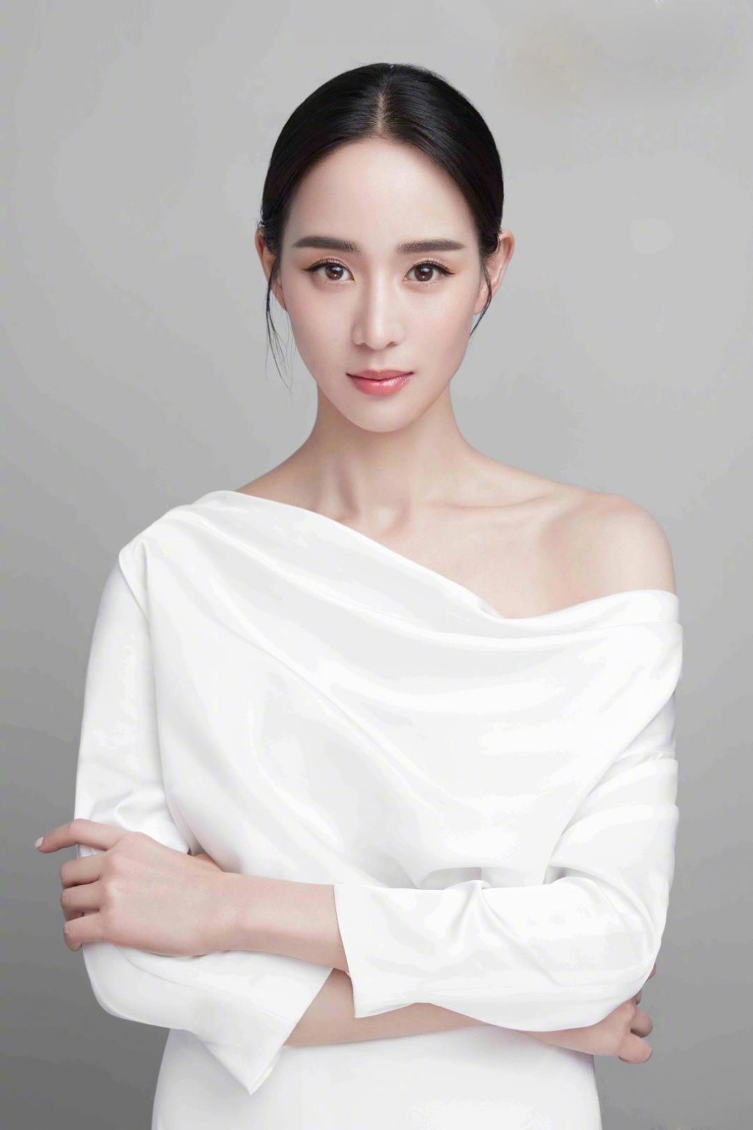 张钧甯超美