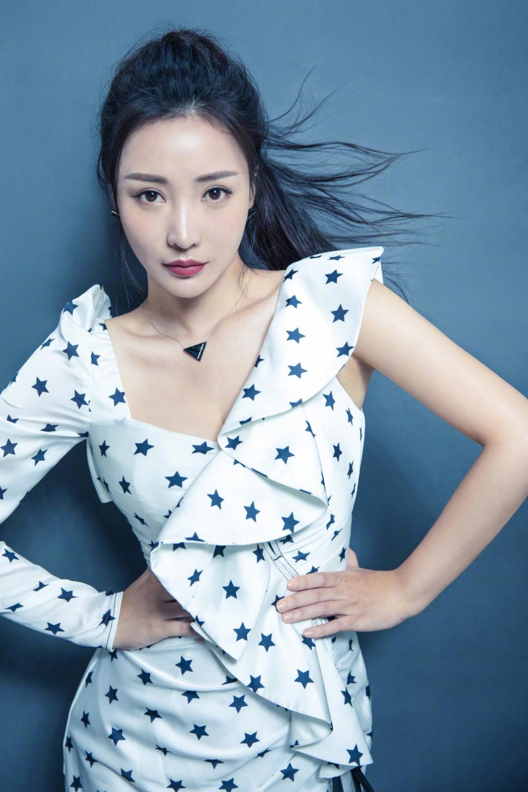 柳岩no38,高清图片,手机壁纸