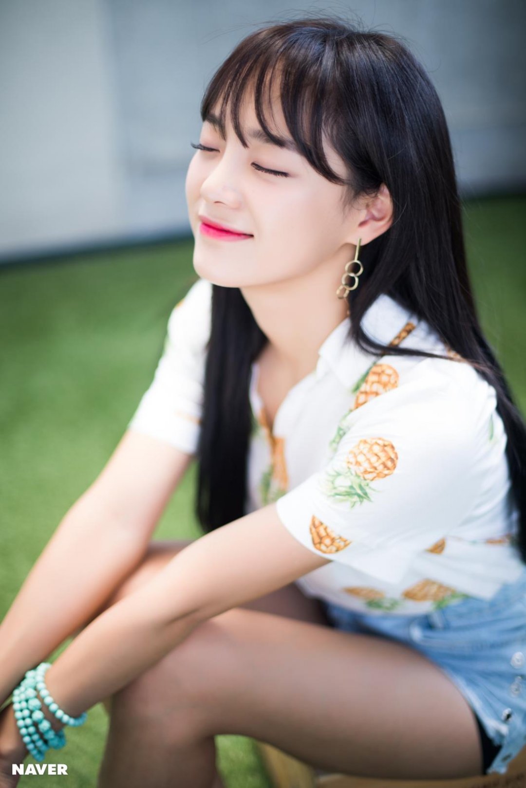 萝莉可爱气质型美女