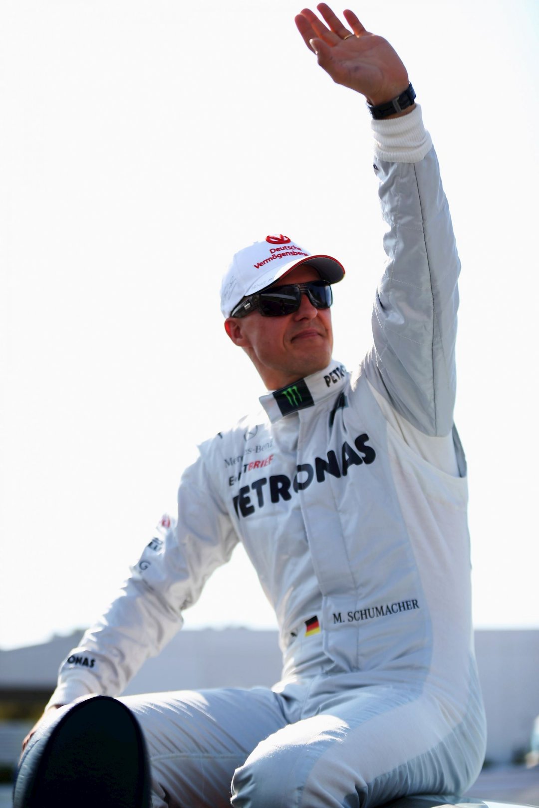 f1方程式赛车手车王迈克尔舒马赫挥手