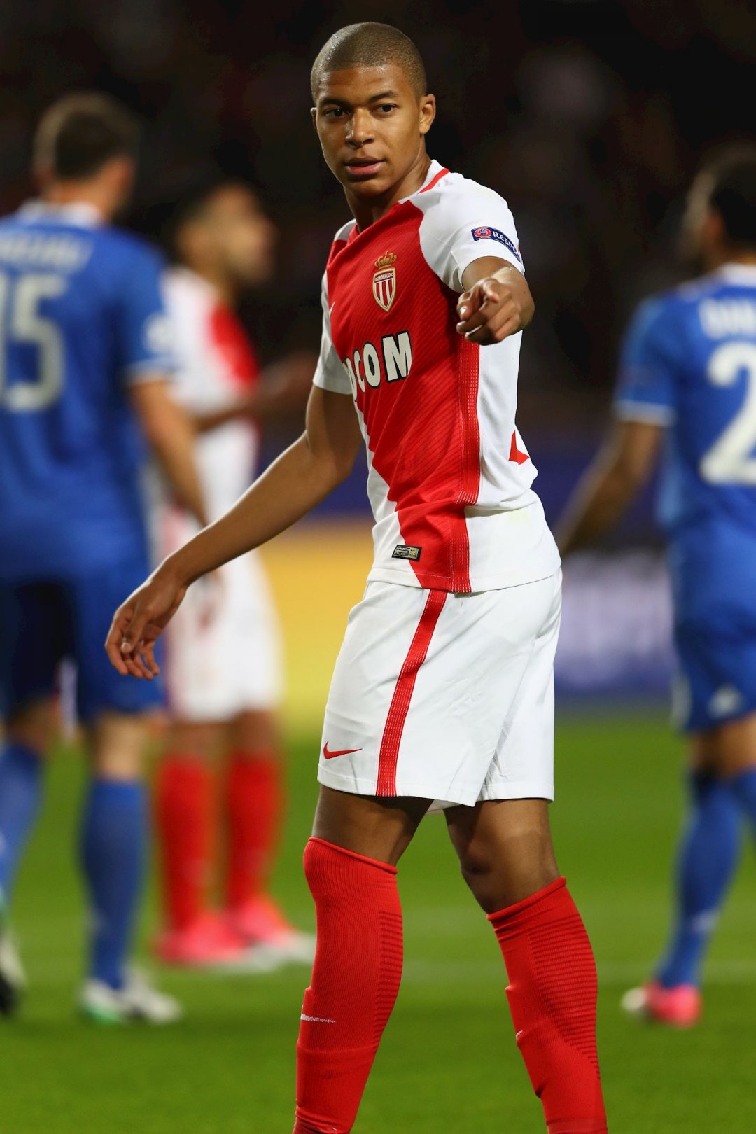 法甲摩纳哥时期基利安·姆巴佩(kylian mbappé)