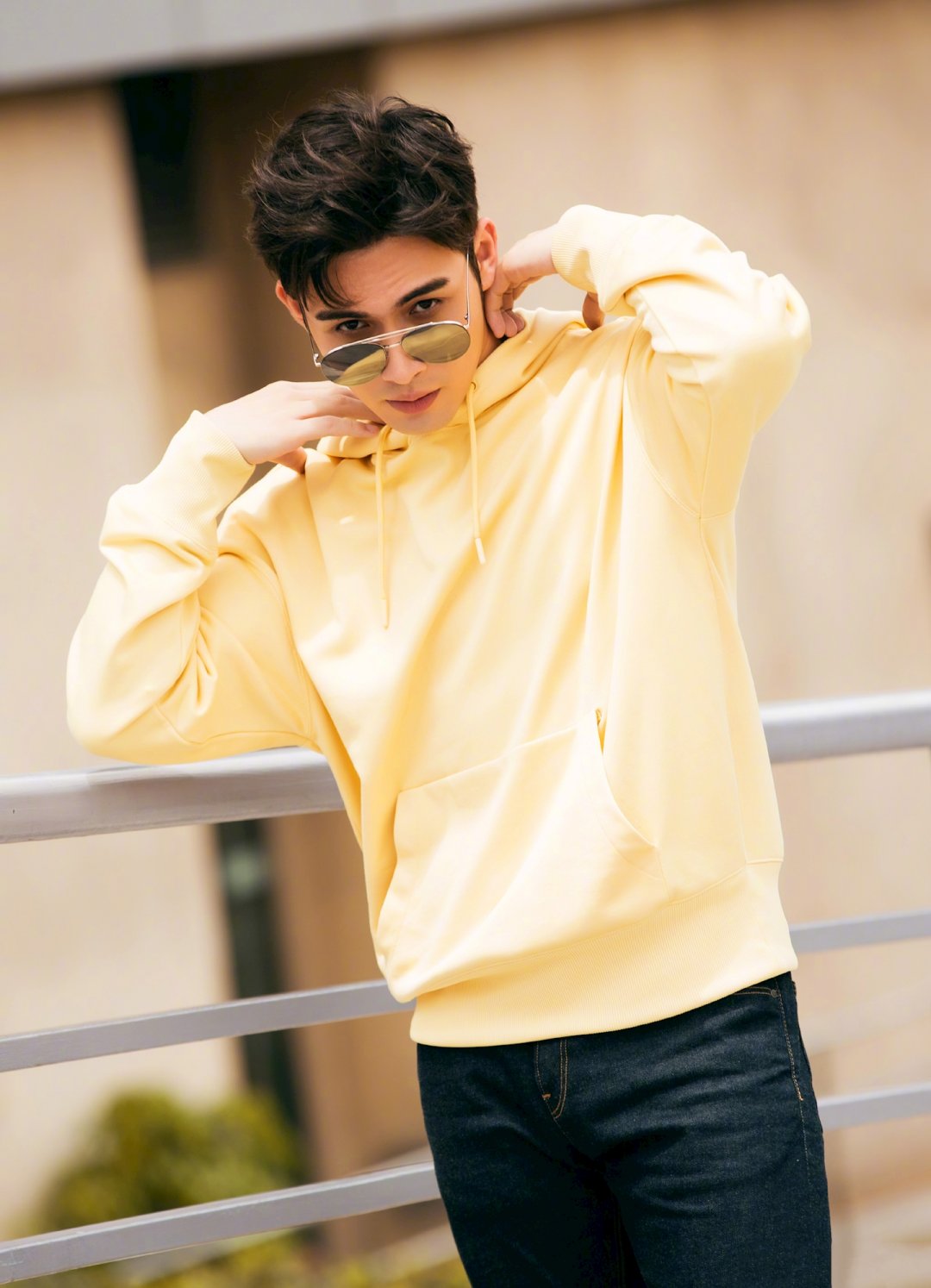 张彬彬服装模特