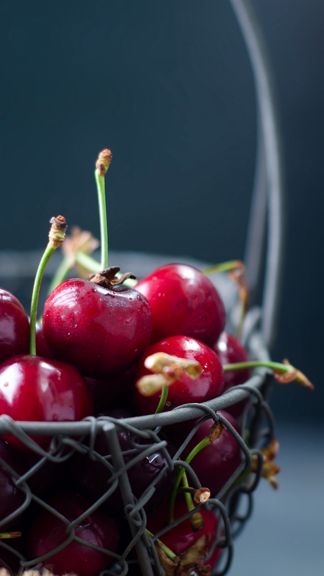 樱桃外表色泽鲜艳