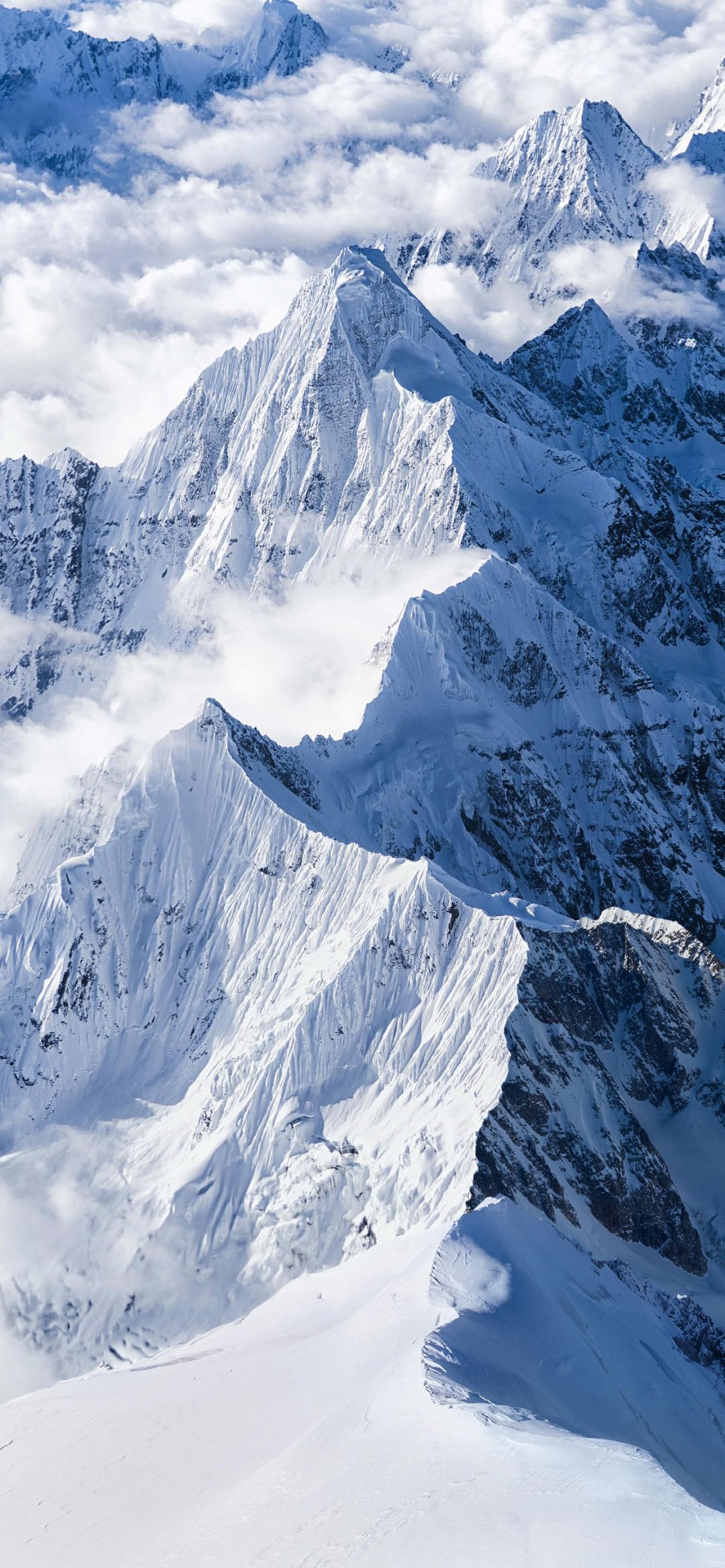 巍峨壯麗的大雪山