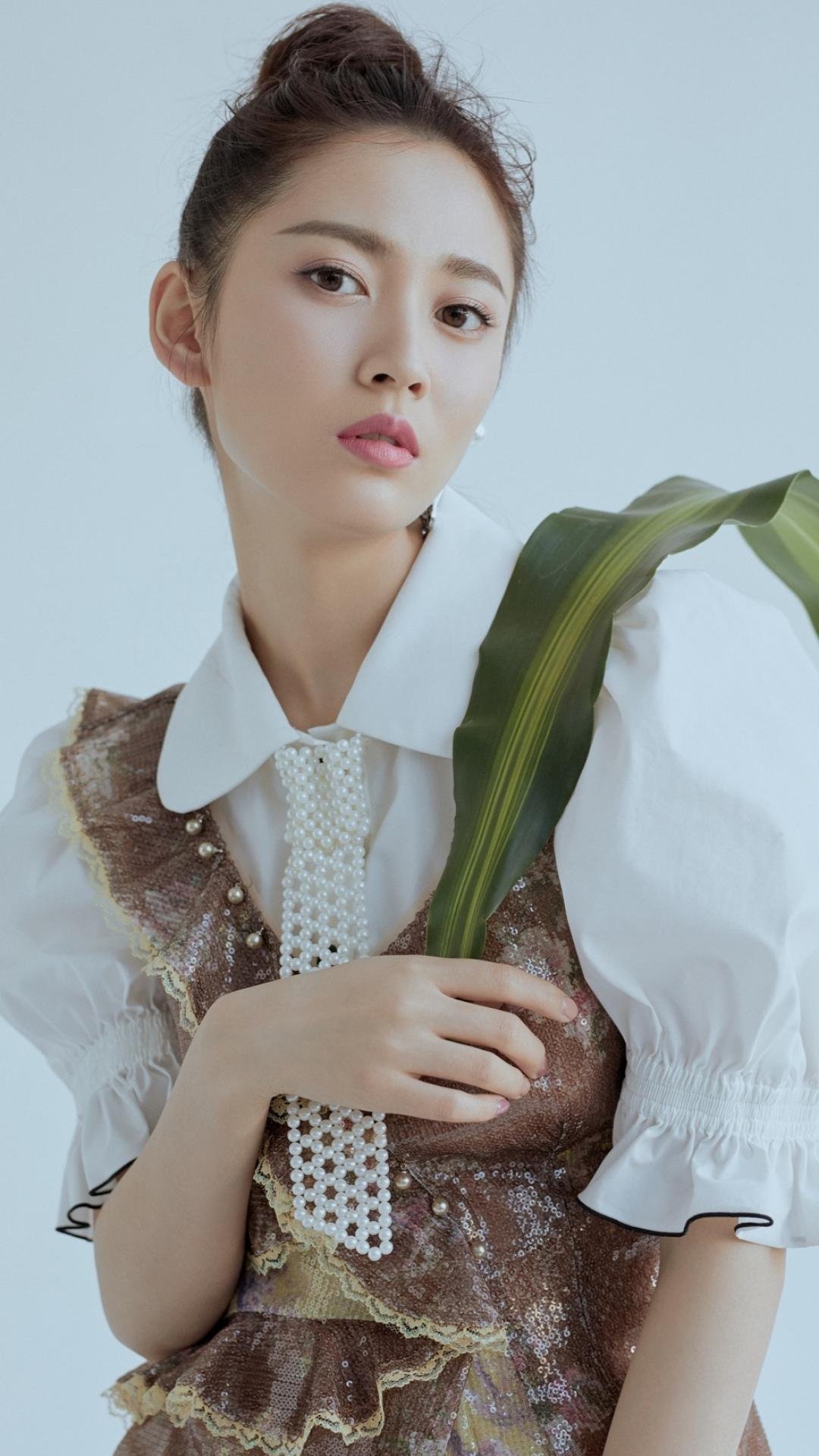 时尚休闲风女神陈钰琪写真,高清图片,手机壁纸