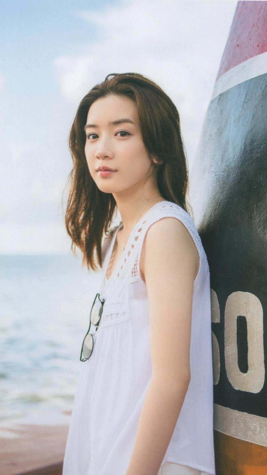 清爽白皙少女甜美可爱