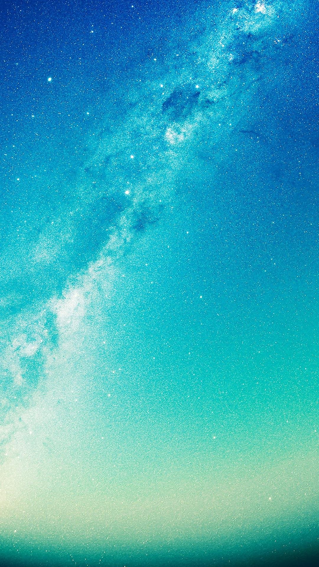 夜晚星空中迷人的点点繁星