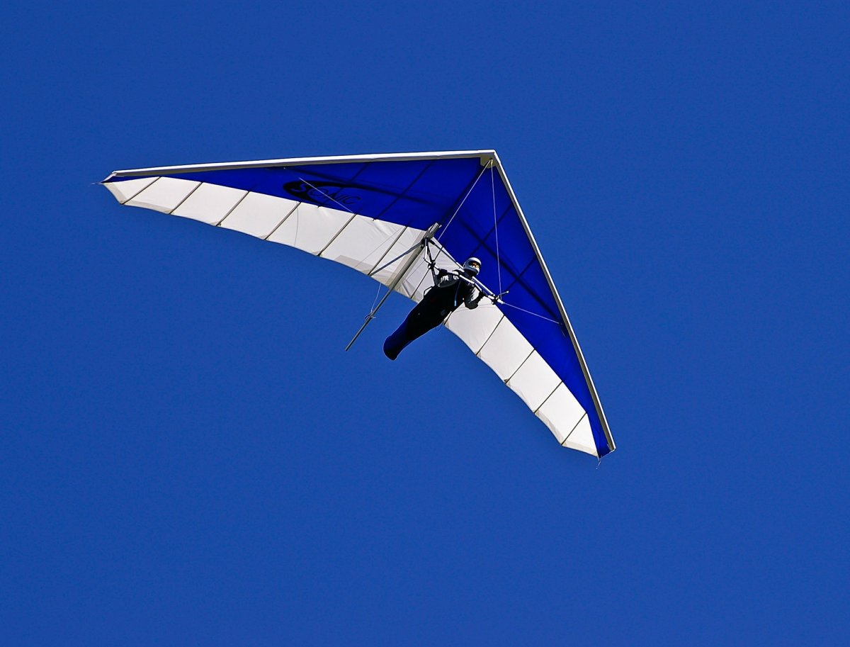 科幻滑翔翼图片