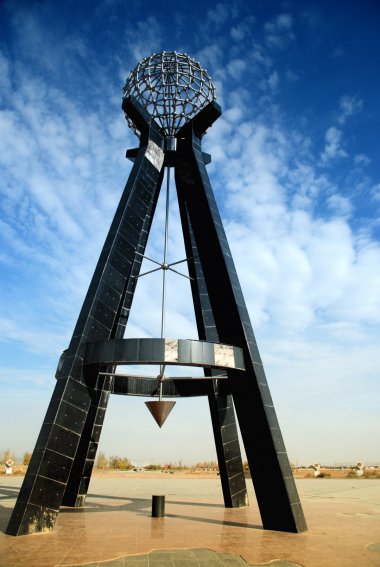 高清亚洲中心塔图片