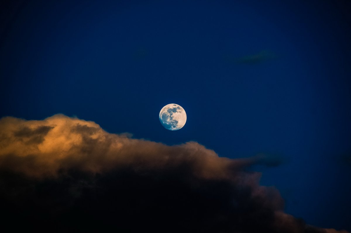 滿月夜空圖片,高清圖片