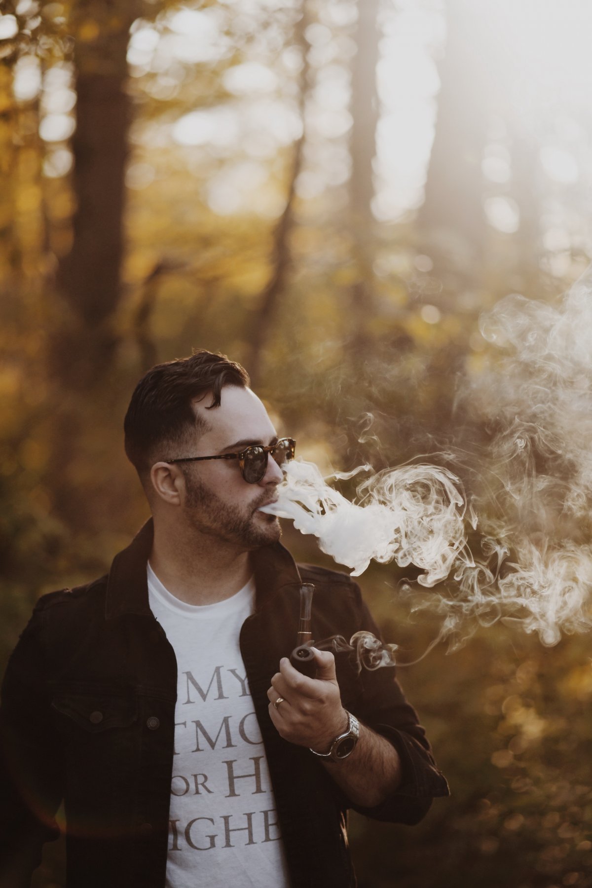 抽烟成熟男人霸气图片图片