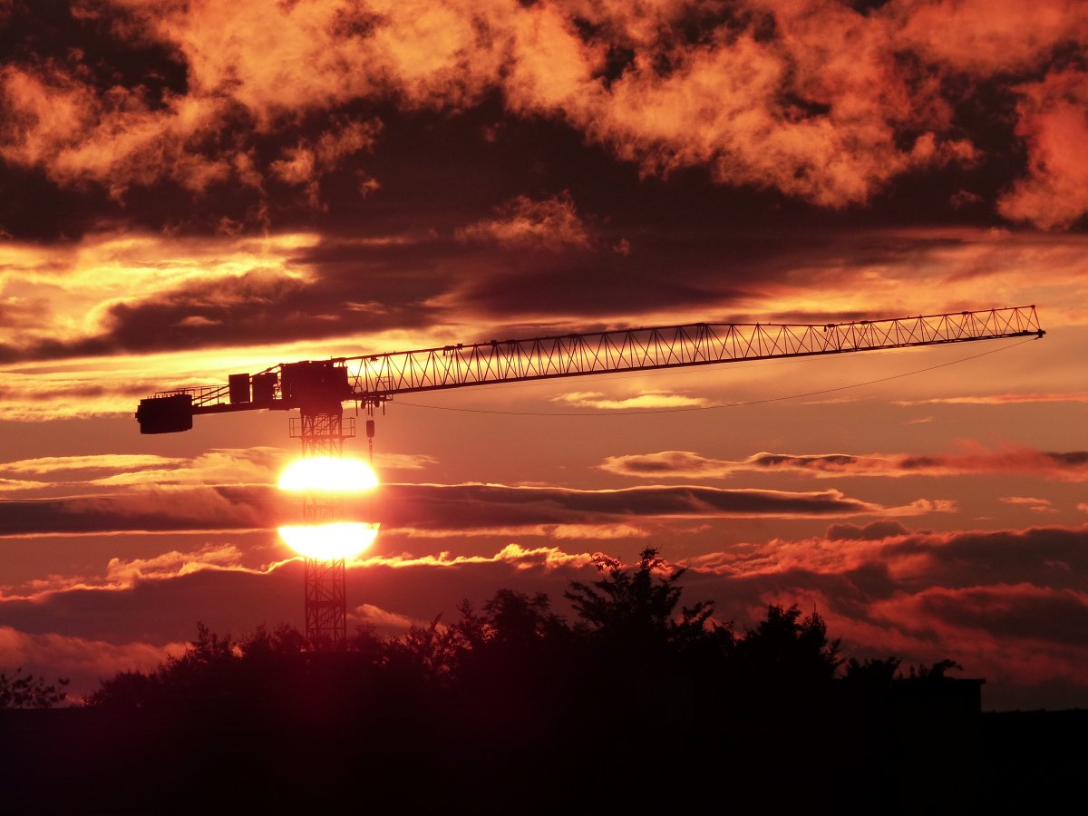 一张机落日黄昏夕阳西图片