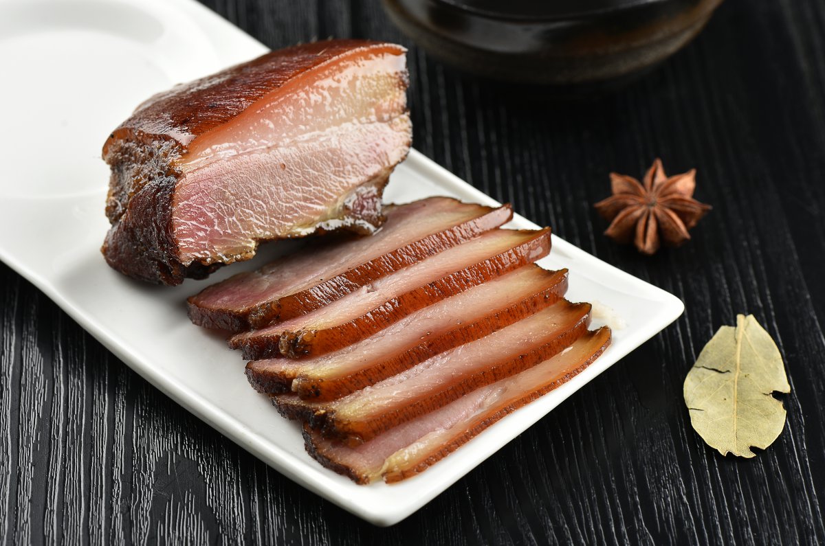 美味熏肉图片