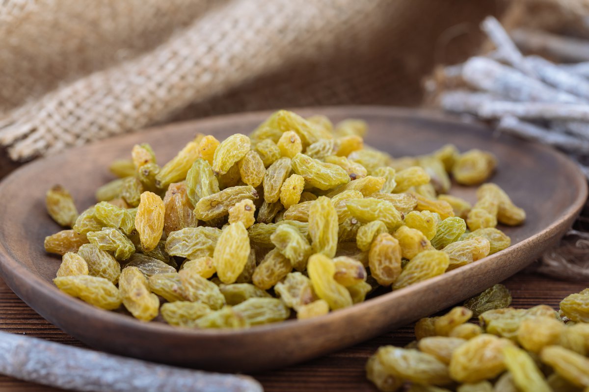 糖分很高很甜的绿色葡萄干图片