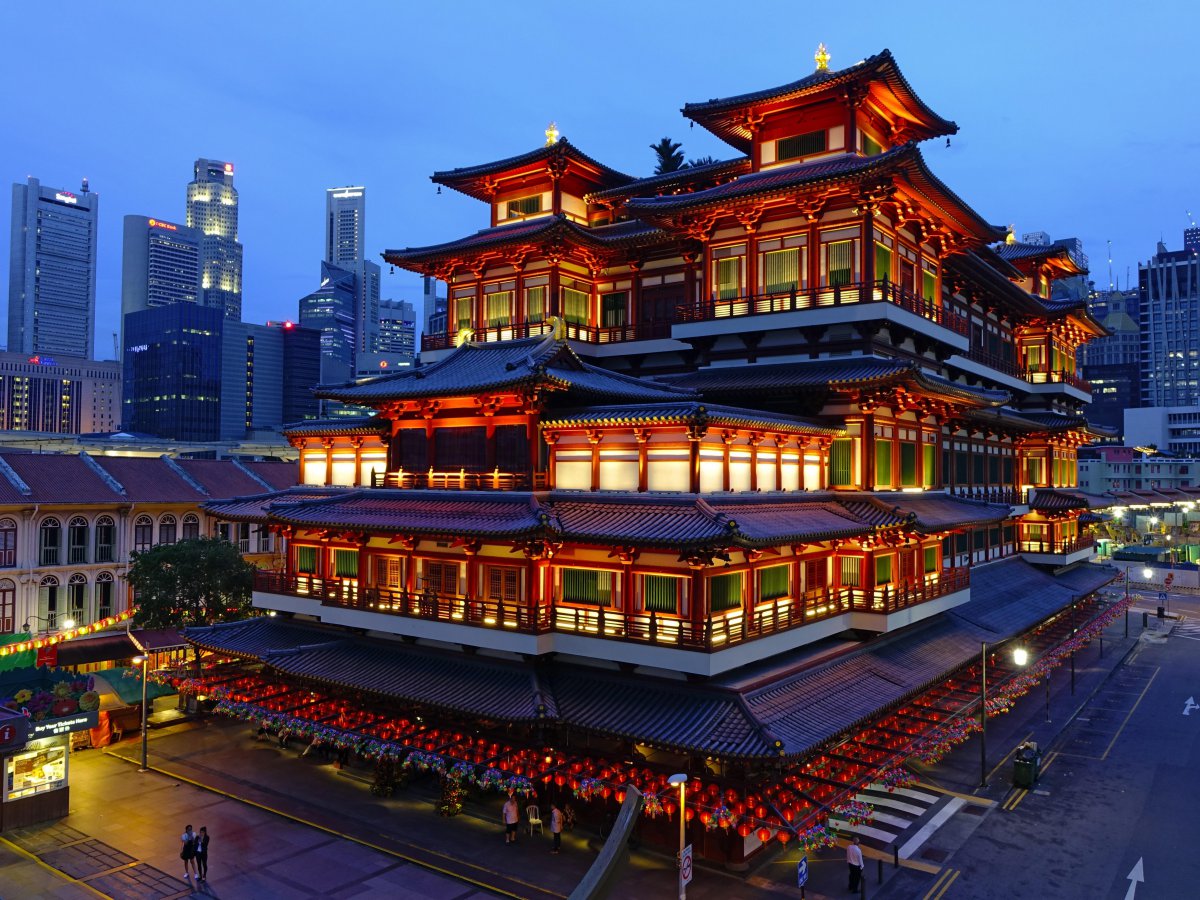 新加坡佛牙寺建筑风景图片,高清图片