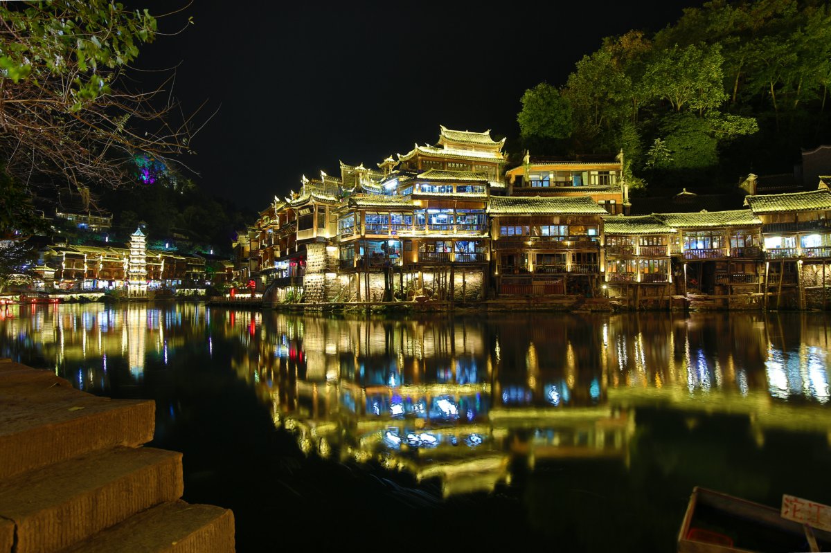 湖南凤凰古城夜景图片,高清图片
