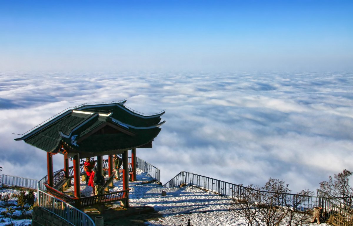 四川峨眉山云海风景图片