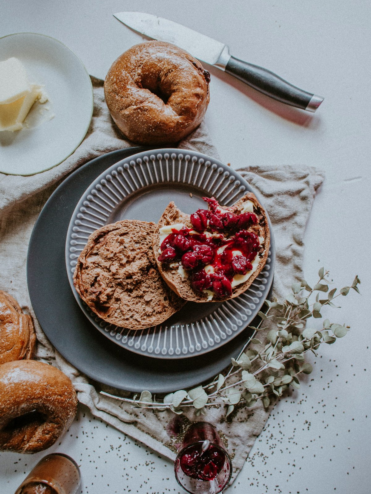 简介:一组精美的棕色的面包图片,棕色,面包,图片,标签:面包棕色特别