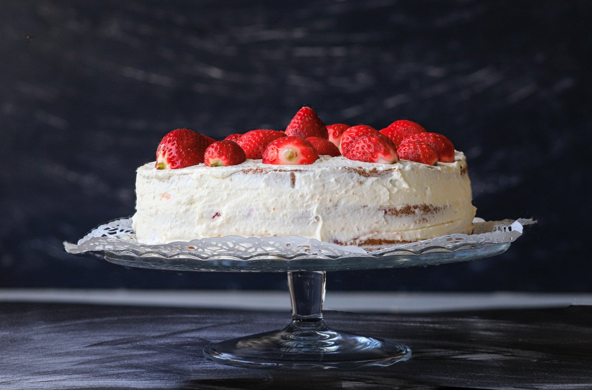 草莓果酱蛋糕图片