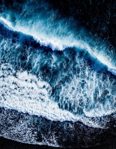 大海飓风海浪图片