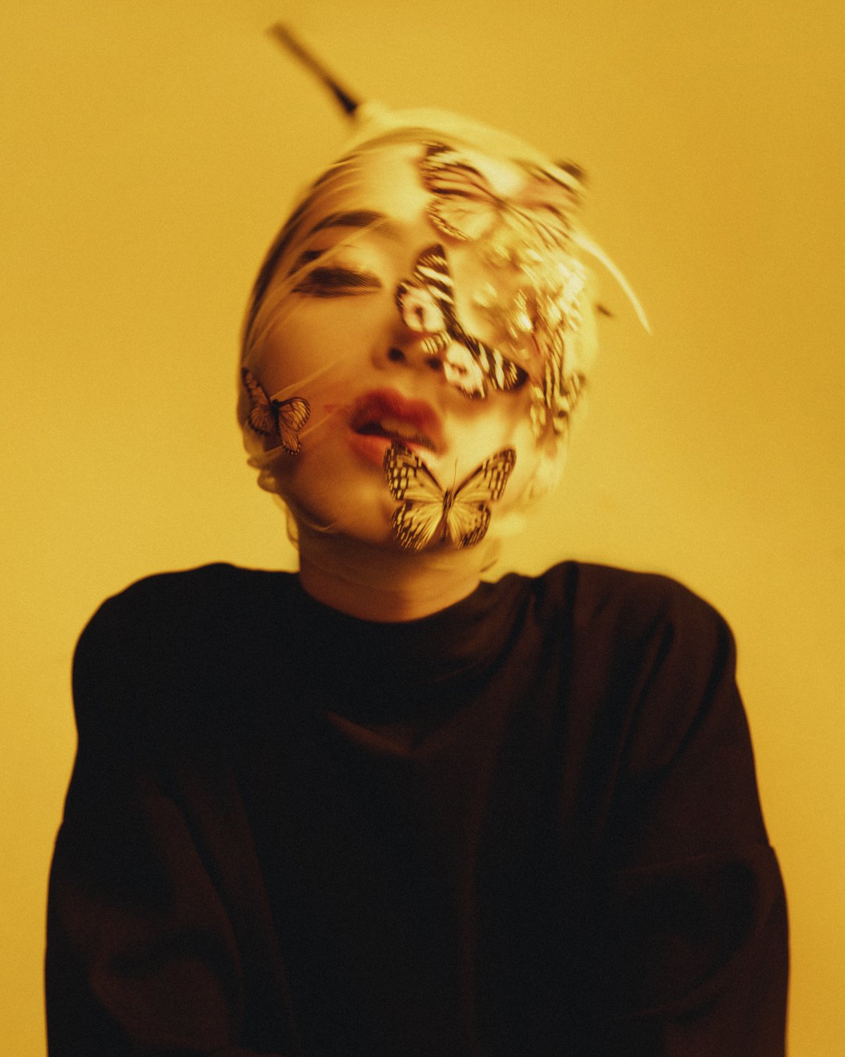 另类创意美女造型图片