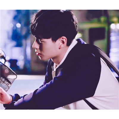 致我们单纯的小美好情侣头像一对