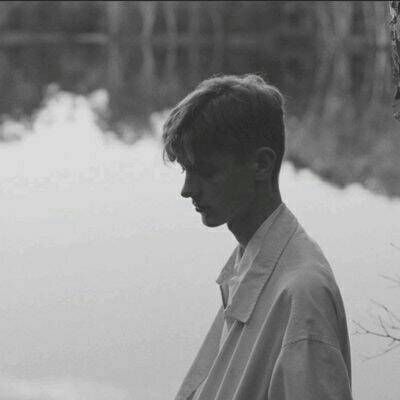 最新霸气头像男生超拽冷酷无情