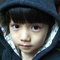 可爱萌男叶子宇头像