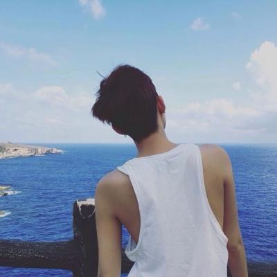 快手头像男生背影伤感大全