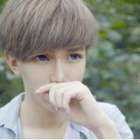 伤感帅气的男生qq头像