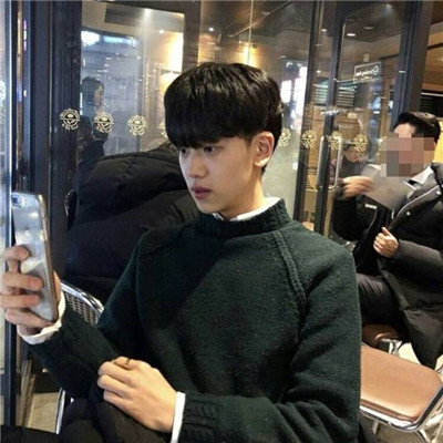 帅气超酷男生头像戴墨镜