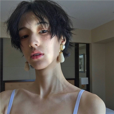 女生超拽霸气头像大全